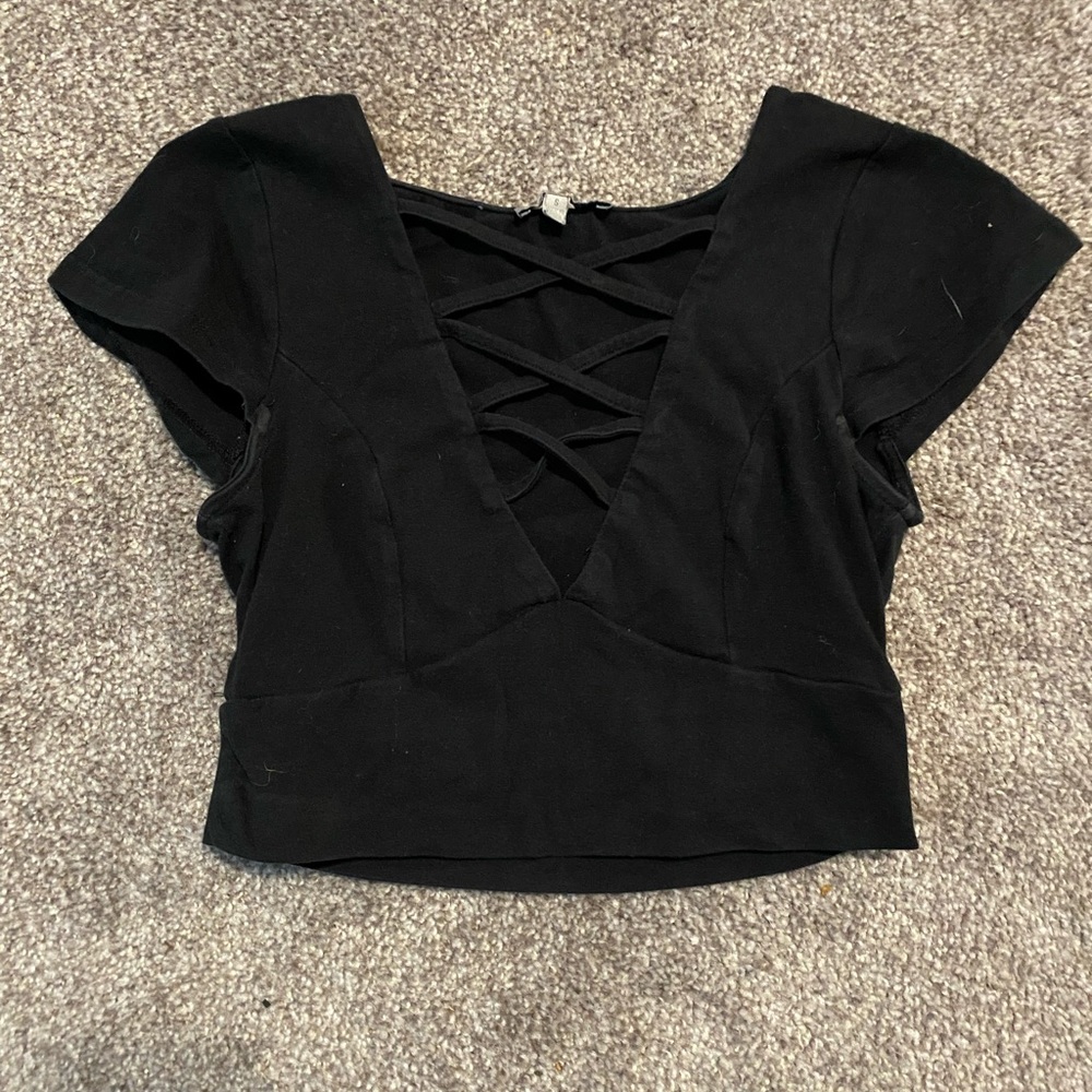 Black shirt